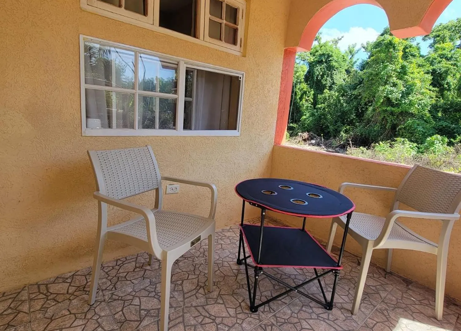 Birdnest Villa Kingswood Guest house